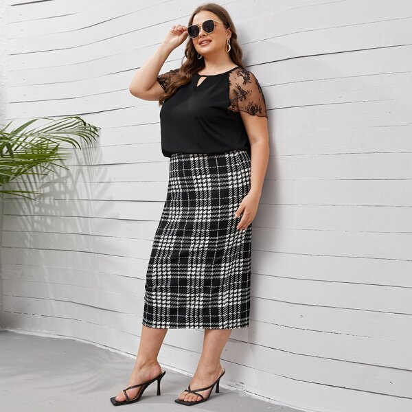 

Plus Contrast Lace Keyhole Neckline Top & Plaid Skirt, Black and white