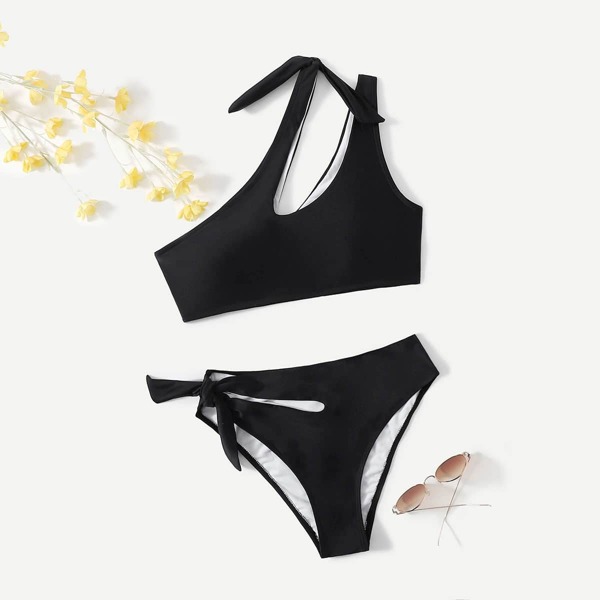 

Бикини с разрезом, Чёрный