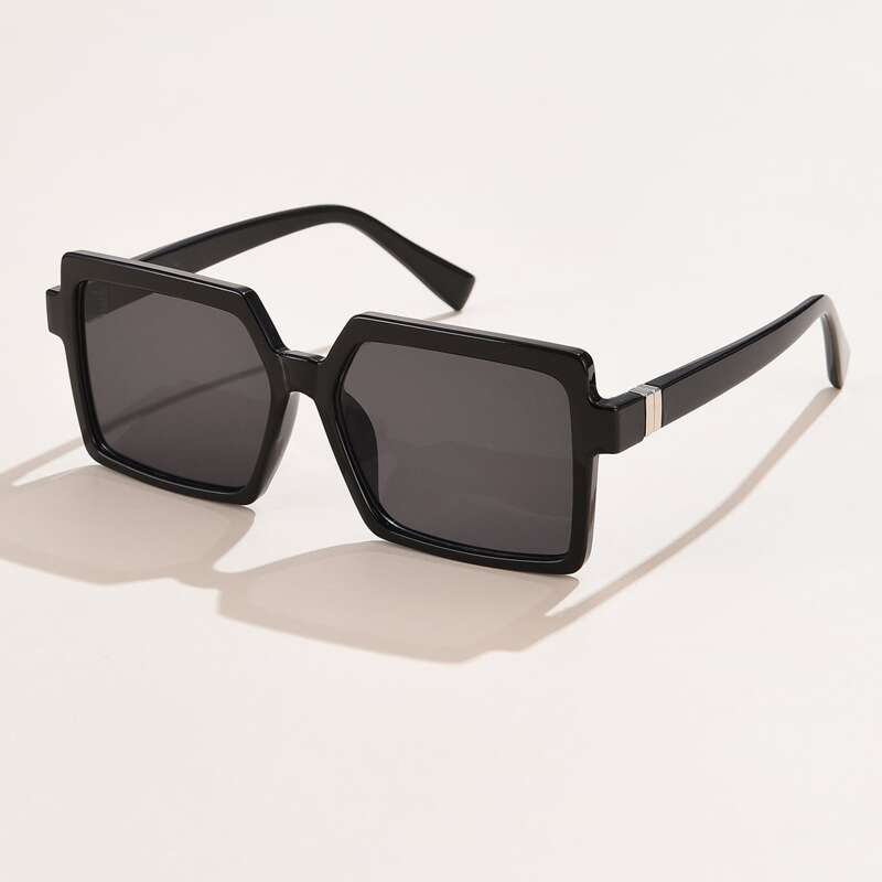 

Square Frame Sunglasses