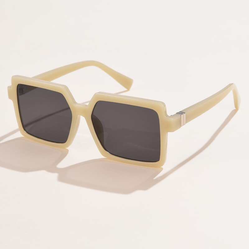 

Square Frame Sunglasses