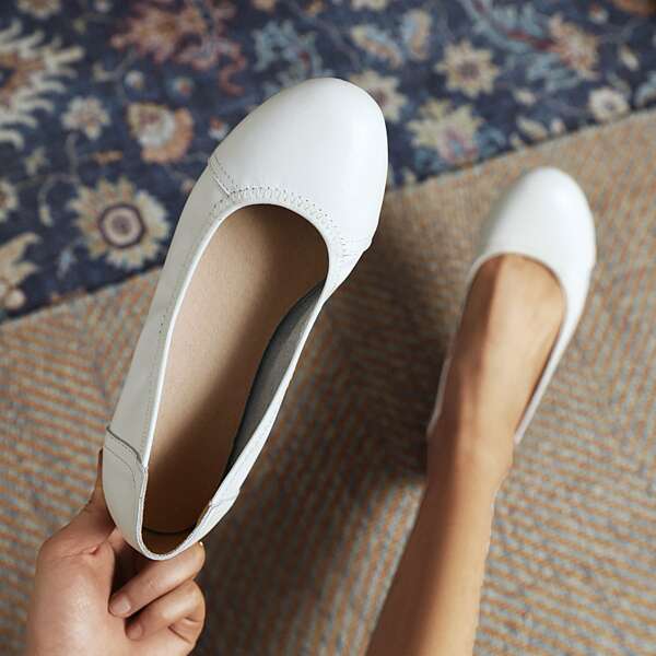 

Minimalist Leather Flats, White