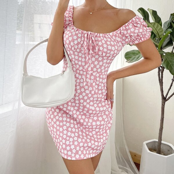 

Ditsy Floral Knot Detail Dress, Pink