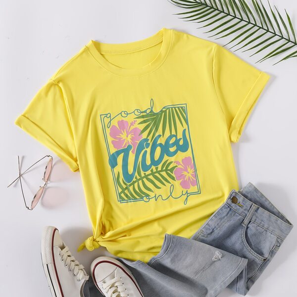 

Plus Floral And Letter Graphic Tee, Yellow