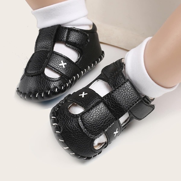 

Baby Boys Cut Out Flats, Black