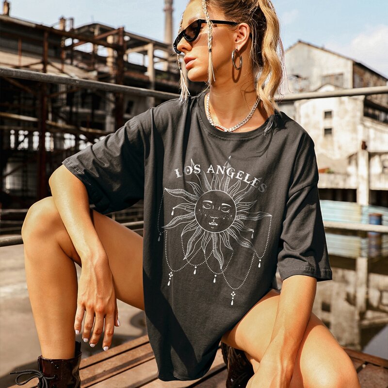 

Sun & Letter Graphic Oversized Tee, Dark grey