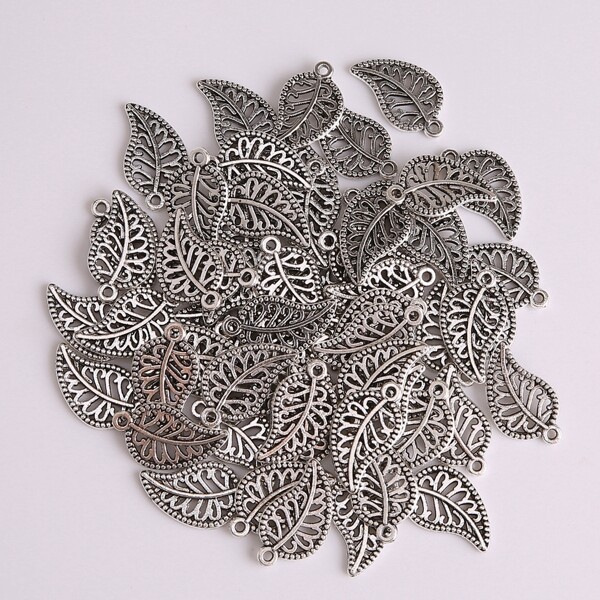 

60pcs Leaf Shaped DIY Jewelry Pendant, Silver