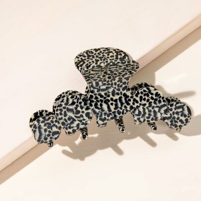 Acetic Acid Hair Claw