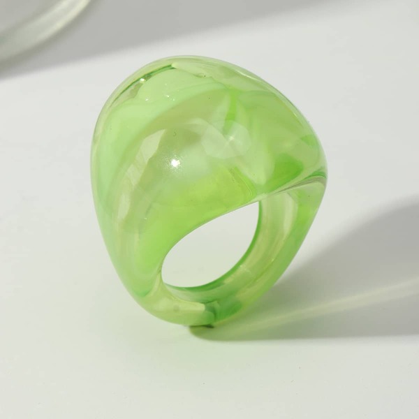 

Simple Resin Ring, Green