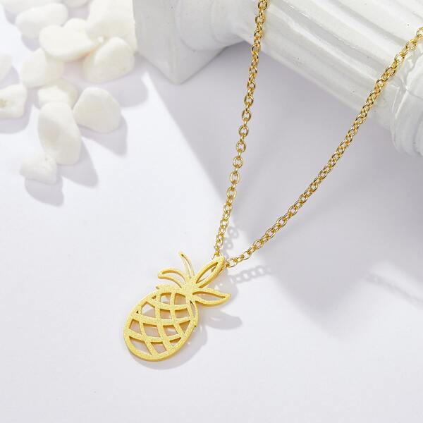 

Gold Plated Pineapple Pendant Necklace