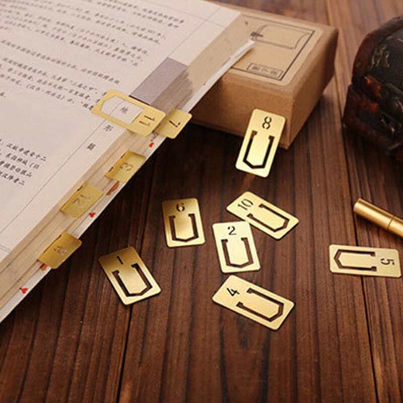 

1pc Random Hollow Out Book Mark, Gold