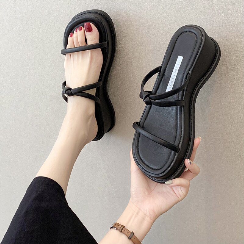 

Knot Decor Flatform Mules, Black