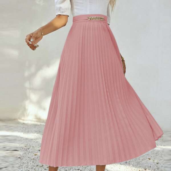 

Chain Detail Pleated Skirt, Dusty pink