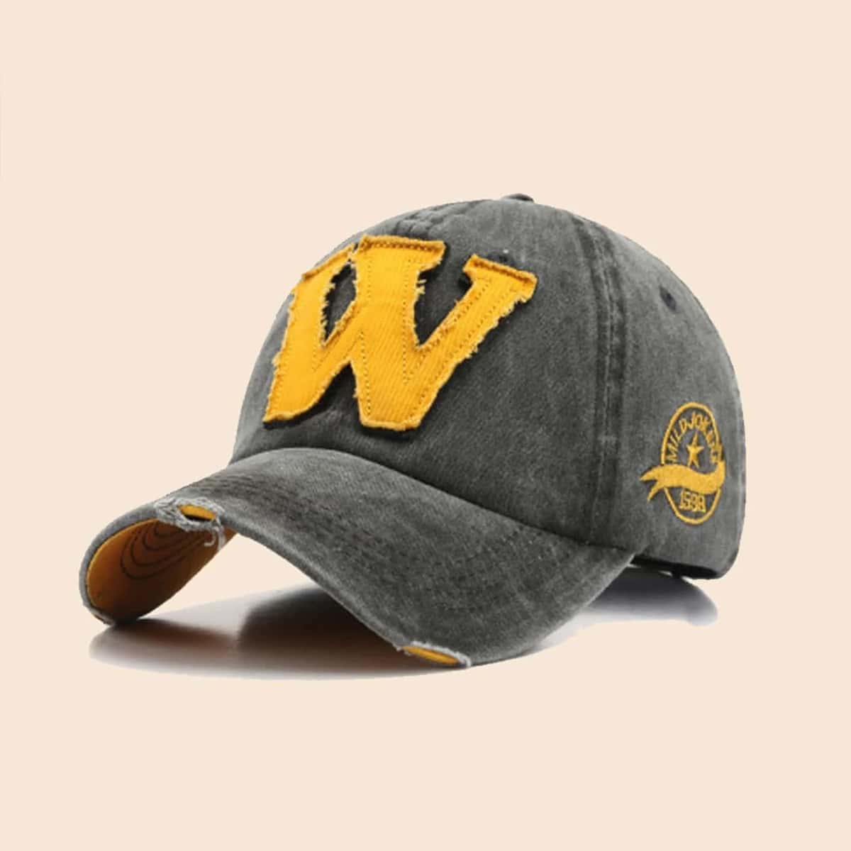 

Guys Letter Graphic Baseball Cap, Grey
