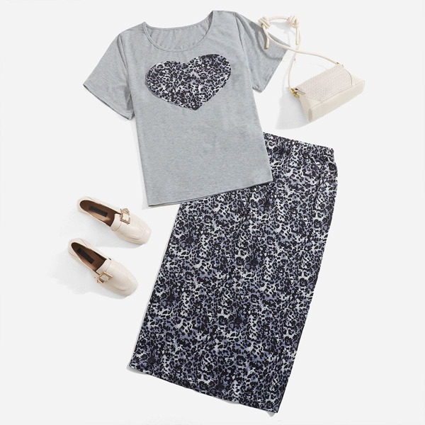 

Plus Heart Patched Tee & Skirt, Multicolor
