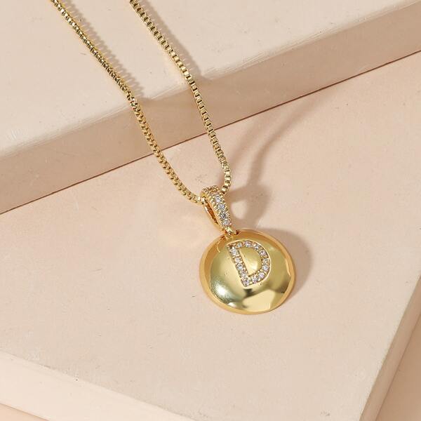 

Zircon Detail Round Pendant Necklace, Gold