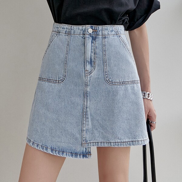 

Solid Pocket Detail Asymmetrical Hem Denim Skirt, Blue