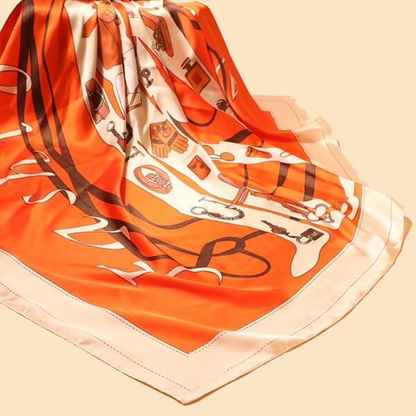 

Letter Graphic Bandana, Multicolor