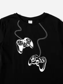 SHEIN Boys Gamepad Print Top & Shorts Set - Black - View 3