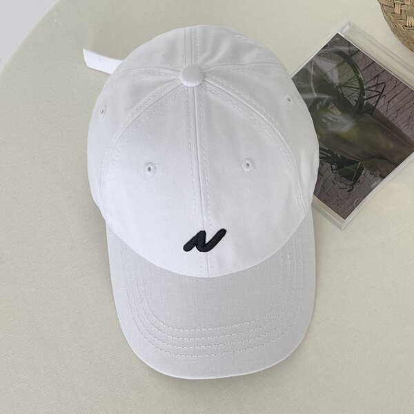 

Embroidery Detail Baseball Cap, White