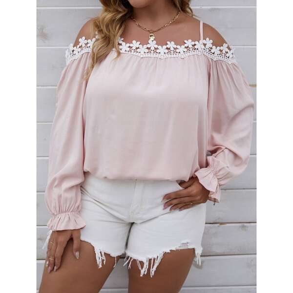 

Plus Cold Shoulder Lace Trim Blouse, Baby pink