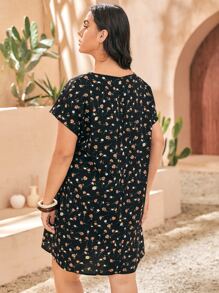 SHEIN LUNE 大碼V型鏤空小碎花連衣裙 - 彩色 - 查看 2