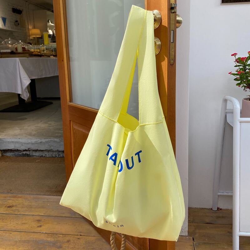 

Letter Graphic Shopper Bag, Yellow