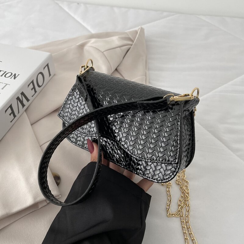 

Braided Pattern Shoulder Bag, Black