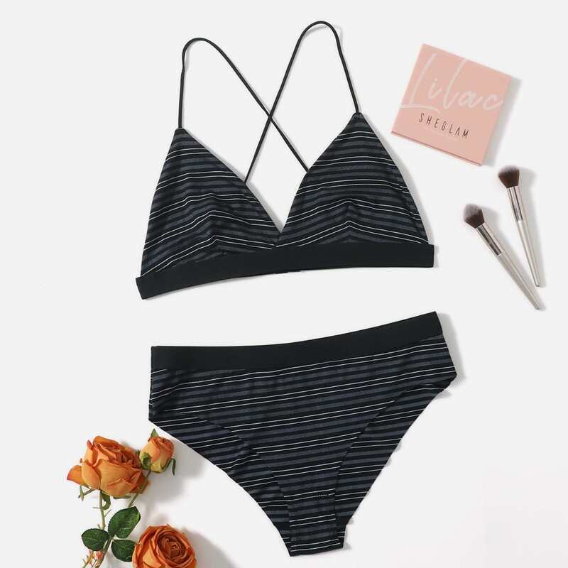 

Plus Striped Criss Cross Lingerie Set, Multicolor