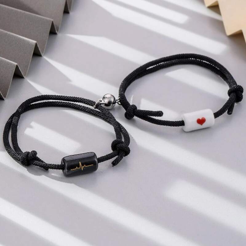 

2pcs Heart Knot Bracelet, Black