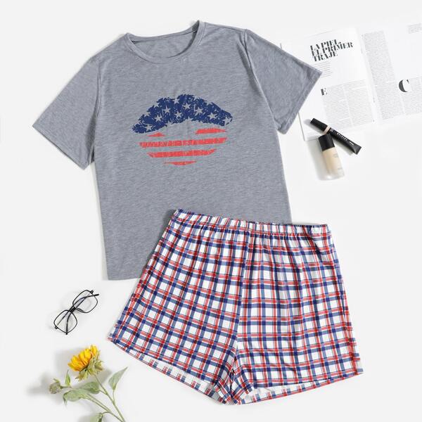 

Plus Lips Graphic Print Tee And Plaid Shorts Pajama Set, Multicolor