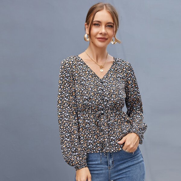 

Ditsy Floral Peplum Hem Belted Blouse, Multicolor