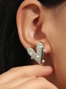 Heart Design Earrings Valentines - Silver - View 2