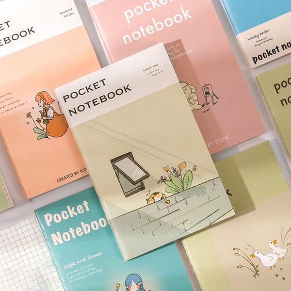 

1pc Cartoon Graphic Cover Random Notebook, Multicolor