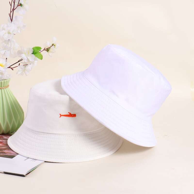 

Fish Embroidery Reversible Bucket Hat, White