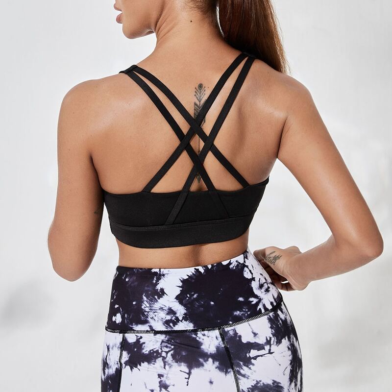 

Medium Support Crisscross Backless Sports Bra, Black
