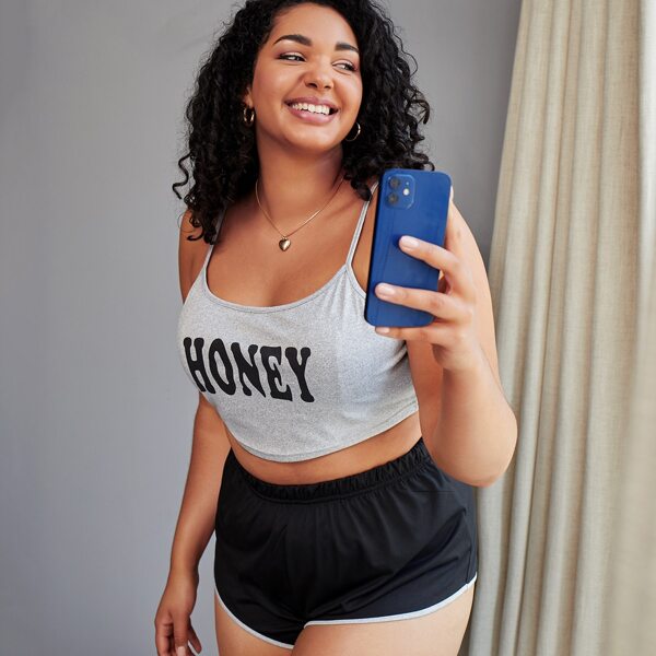

Plus Letter Graphic Cami Top & Shorts PJ Set, Multicolor
