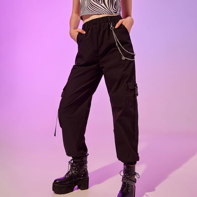 

Solid Chain Cargo Joggers, Black