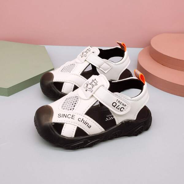 

Toddler Boys Letter Graphic Hollow Out Sandals, White
