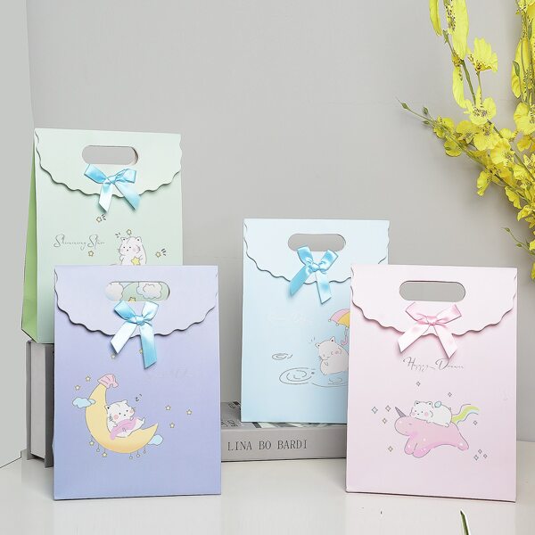 

4pcs Cartoon Graphic Gift Bag, Multicolor
