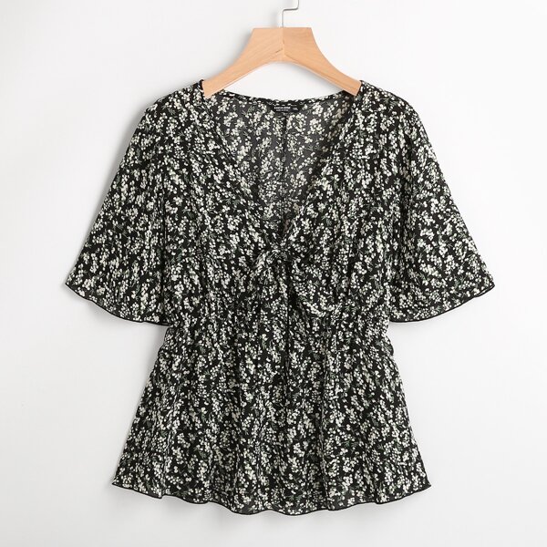 

Plus Knot Front Ditsy Floral Blouse, Black