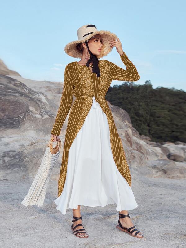 Seusyu Stripe Asymmetric Hem Top & Skirt