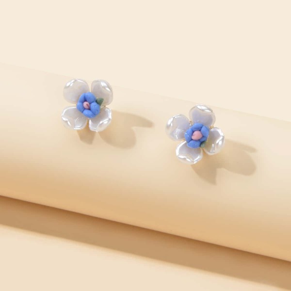 

Flower Shaped Stud Earrings, Multicolor