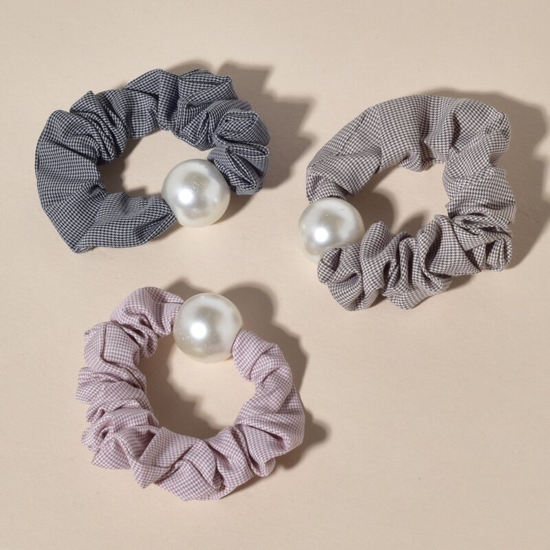 

3pcs Faux Pearl Decor Scrunchie, Multicolor