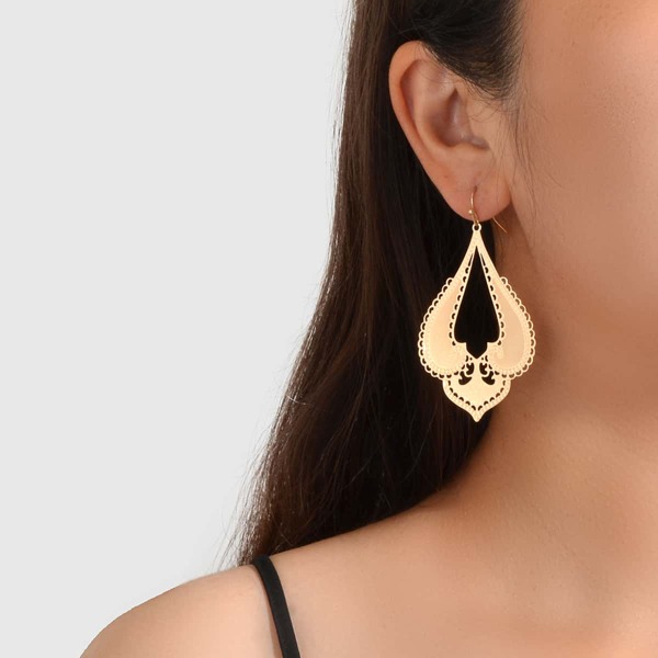 

Simple Drop Earrings, Gold