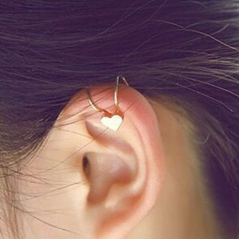 

1pc Heart Decor Ear Cuff, Gold