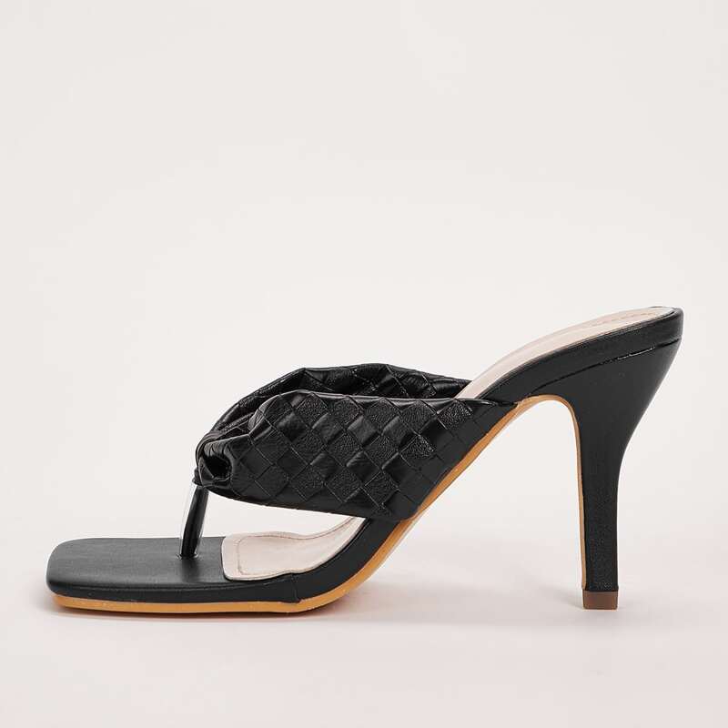 

Minimalist Thong Sandals, Black