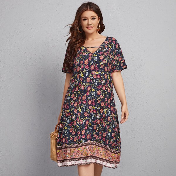 

Plus Floral Print Cut Out Dress, Multicolor
