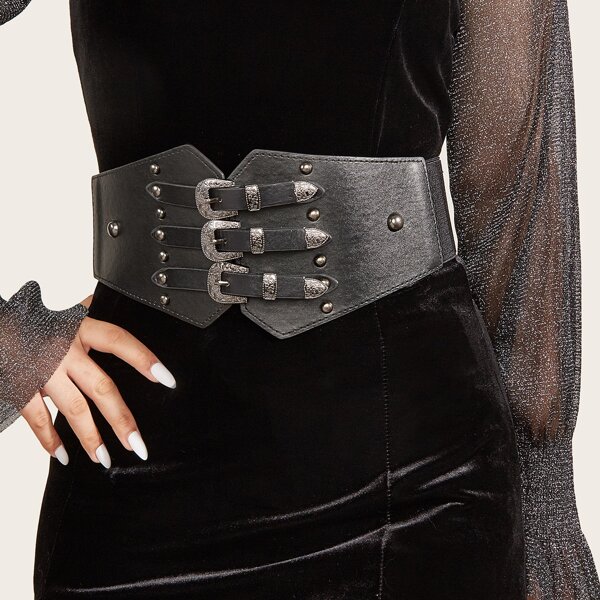 

Engraved Buckle Belt, Black