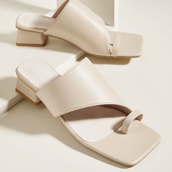 

Minimalist Chunky Heeled Thong Sandals, Beige