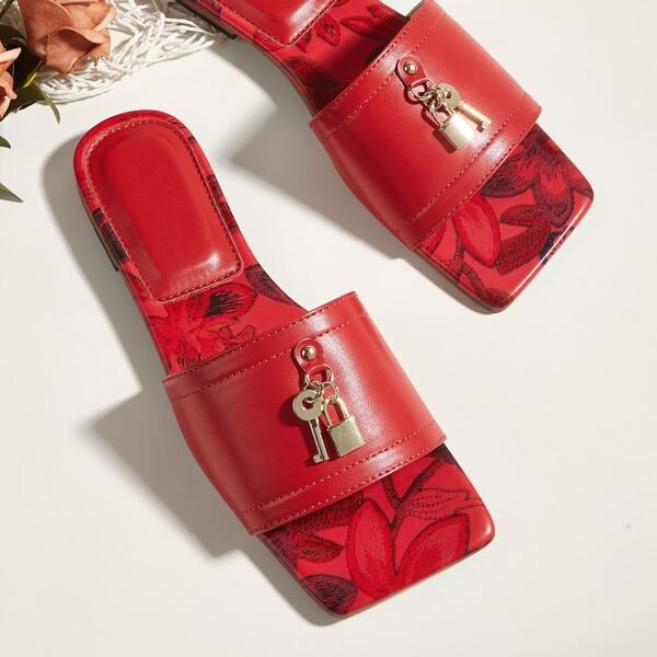 

Floral Pattern Key & Lock Decor Mules, Red